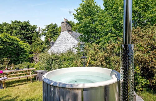 Rhyd-y-foel Cabaña | 3 bedroom accommodation in Betws Yn Rhos