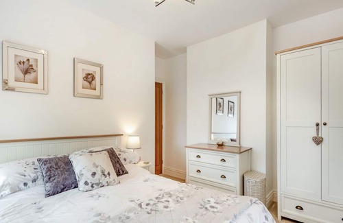 Grimsby Cabaña | 3 bedroom accommodation in Tetney Lock