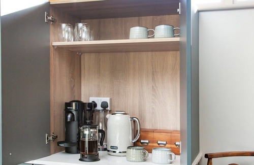 Willand Cabaña | 3 bedroom accommodation in Kentisbeare, near Cullompton