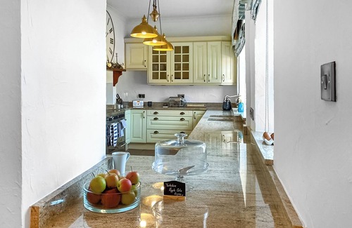 Pontefract Cabaña | 3 bedroom accommodation in Featherstone, near Wakefield