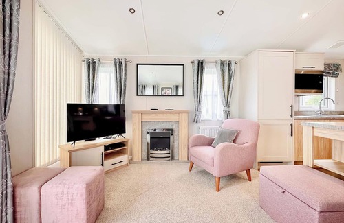 Cross Inn Casa | 3 bedroom accommodation in Nr New Quay, Cardiganshire