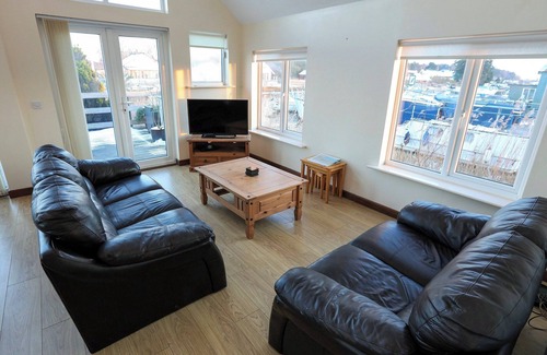 Haddiscoe Cabaña | Alojamiento de 3 habitaciones en St Olaves, near Beccles