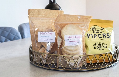 Montrose Cabaña | 3 bedroom accommodation in Montrose