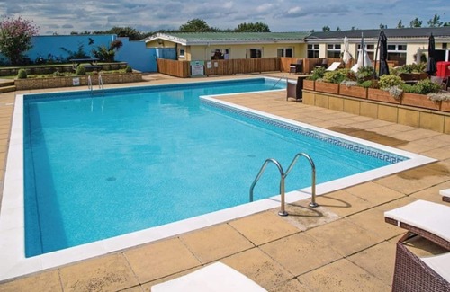Llanllwchaiarn Cabina | 3 bedroom accommodation in New Quay