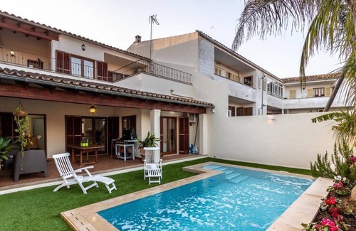 Consell Casa | 3 bedroom accommodation in Consell