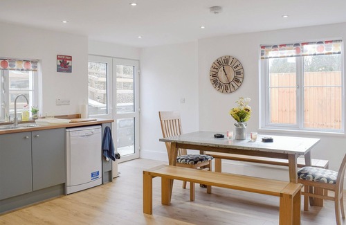Llanarth Cabaña | Alojamiento de 3 habitaciones en Llanarth, near New Quay