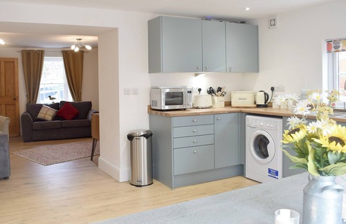 Llanarth Cabaña | Alojamiento de 3 habitaciones en Llanarth, near New Quay