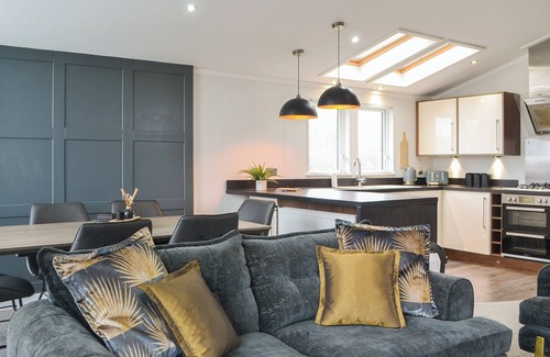 Arnold Cabaña | 3 bedroom accommodation in Routh