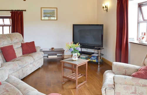 Dinas Cabaña | Alojamiento de 3 habitaciones en Bontnewydd, near Caernarfon