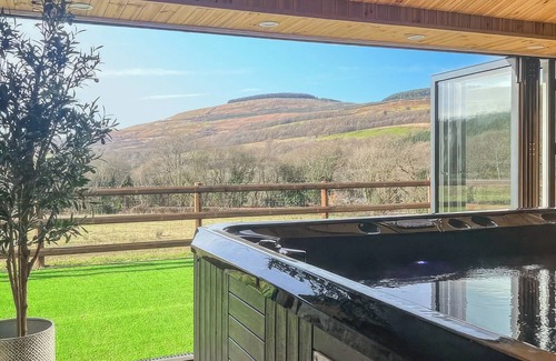 Neath Cabaña | Alojamiento de 3 habitaciones en Crynant, cerca de Neath