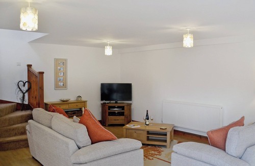 Cilybebyll Cabaña | Alojamiento de 3 habitaciones en Rhos, near Pontardawe