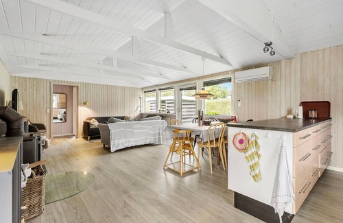 Skibby Casa | Increíble casa de 3 habitaciones en.