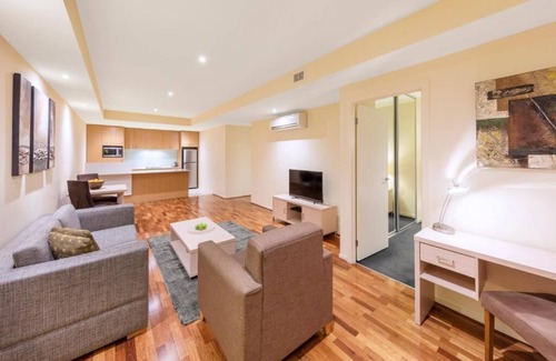 Fitzroy Apartamento | 3 Bedroom Apartment at Lonsdale Street Melbourne