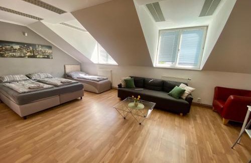 Rajhrad Apartamento | 3-Bedroom apartment in Rajhrad, with kitchen, 2 bathrooms, parking
