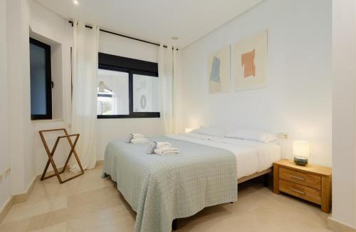 Puerto Banus Apartamento | 3 bedroom apartment, with private garden and terrace, in Puerto Banús