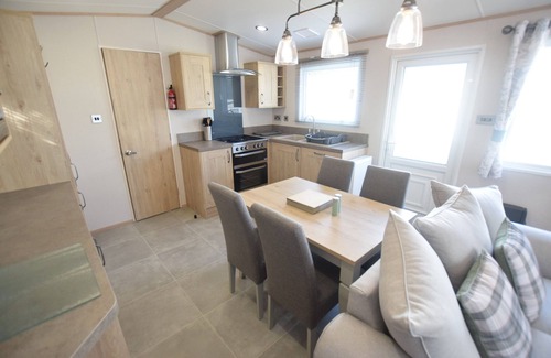 Shanklin Casa | 3 Bedroom Caravan MC34, Shanklin, Isle of Wight, Dog Friendly