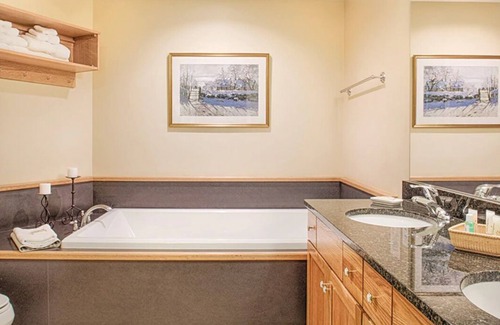 Jeffersonville Complejo | 3 Bedroom Condo, Sleeps 10, Full Kitchen, Skiing, Smugglers Notch Vermont Resort