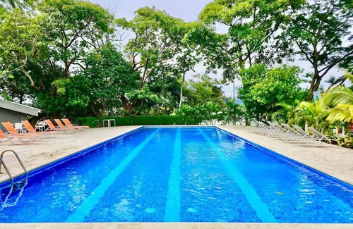 Guácima Condominio | 3 bedroom condo up to 6 people Pool Gym near San Jose. Alajuela near SJO Airport