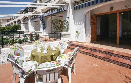 Santa Pola Casa | 3 Bedroom Cozy Home In Santa Pola