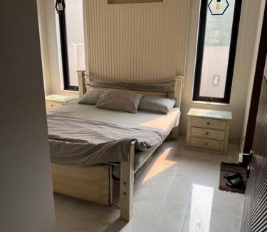 Lahore Villa | 3 Bedroom Family Guesthouse - DHA Premium Modern Stay