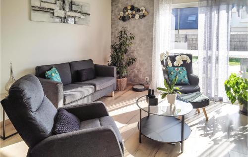 Milizac-Guipronvel Casa | 3 Bedroom Gorgeous Home In Milizac