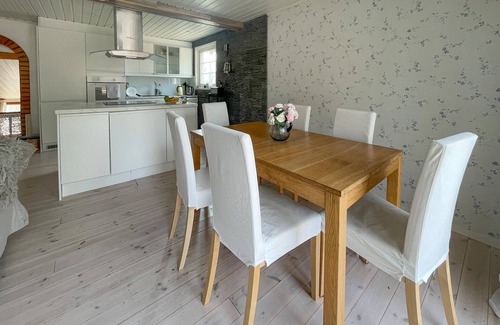 Aplared Casa | Hermosa casa de 3 habitaciones en.