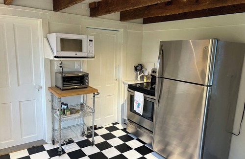 Oxford Casa | 3-bedroom historic vacation home newly renovated in the middle of Oxford MD.