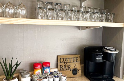 Dayton Casa | 3 Bedroom House, 7 Beds, Sleeps 10, Dayton