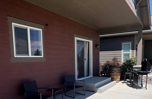 Stratford Casa | 3-bedroom house in charming Moses Lake with AC, fitness room, WiFi
