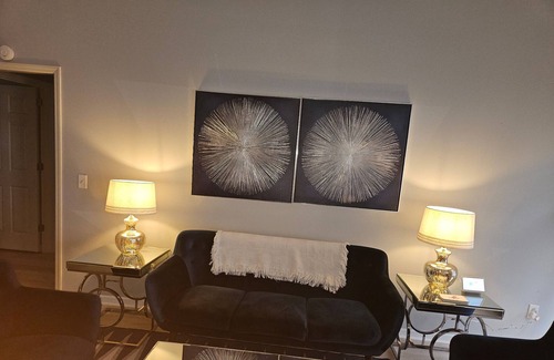 Lakewood Casa | 3-bedroom house in charming Nashville with WiFi, AC. Book now