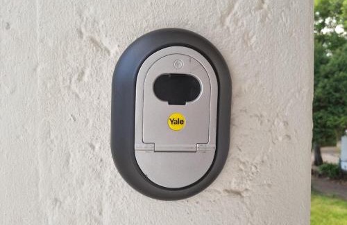 Douglasdale Villa | 3 bedroom house in Douglasdale