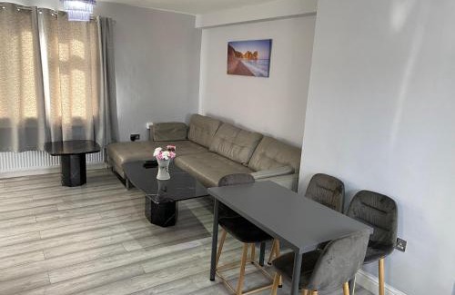 Loughborough Apartamento | 3 Bedroom House in Loughborough