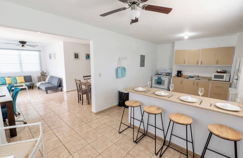 Algarrobo Casa | 3-bedroom house in peaceful Vega Baja with AC,