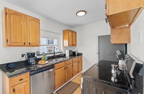 Westgate Casa | 3-bedroom house in charming West Palm Beach with WiFi, AC