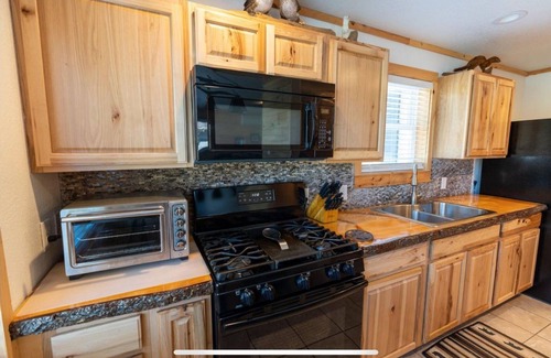 North Anson Casa | 3 bedroom Lakeside Home Embden Pond