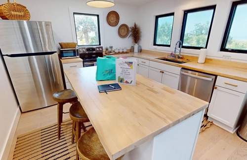 Edisto Island Casa | 3 bedroom oceanfront on the sound ~ Selah on the Sound
