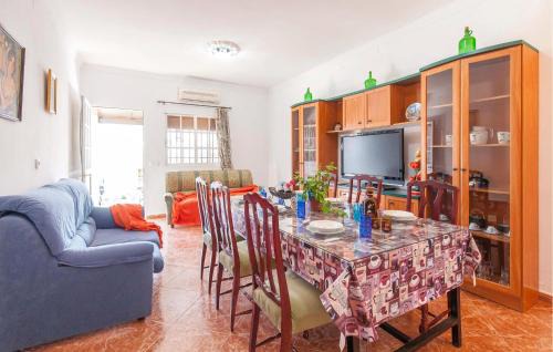 Penaflor Casa | 3 Bedroom Stunning Home In Peñaflor