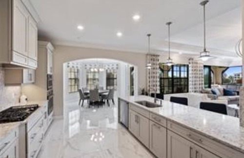 Tuscany Reserve Condominio | 3 Bedroom Talis Park Condo w/Sports Membership/for rent!