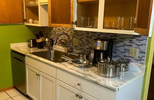 Eagan Casa | 3-bedroom townhome in Eagan MN close to the Mall of America, and MSP Airport.