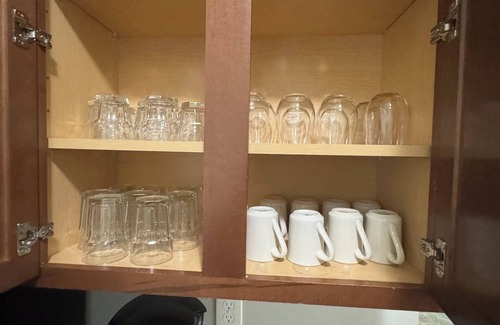 Lewis Center Casa | 3 bedroom townhouse w/fin basement - 4 Queens