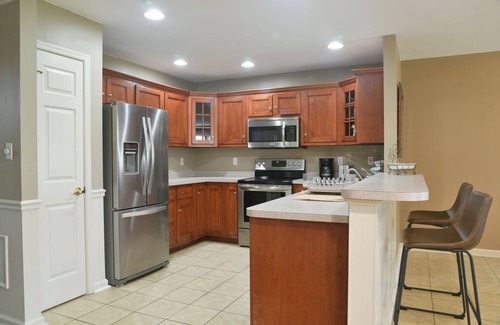 Enola Casa | 3-bedroom townhouse close to Mechanicsburg, Camp Hill, Harrisburg and Hershey