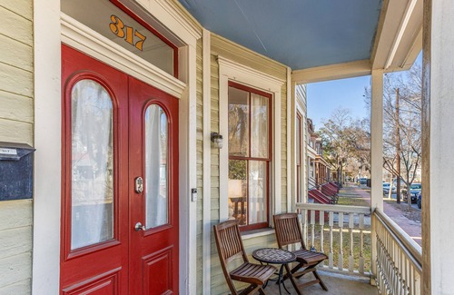 Thomas Square Casa | 3 Bedroom Victorian Townhouse - Near SCAD & Forsyth Park