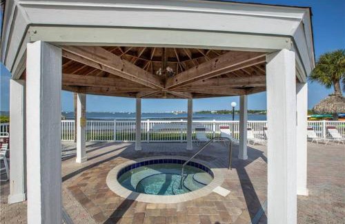 Bayview Casa | 3 Beds Private Beach Retreat Pool Hot Tub