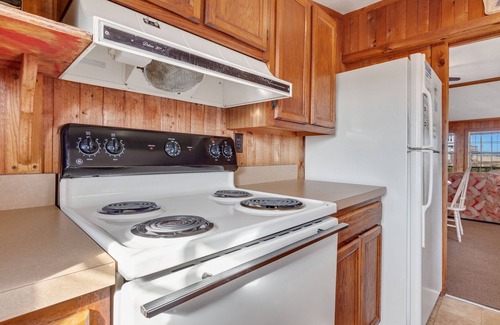 South Nags Head Casa | 3 br, 500ft to Beach pool view!