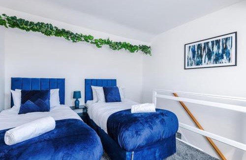 Sheffield Casa | 3 BR House By By Eason Stays Short Lets & Serviced Accommodation Sheffield With Pool Table & Free Parking