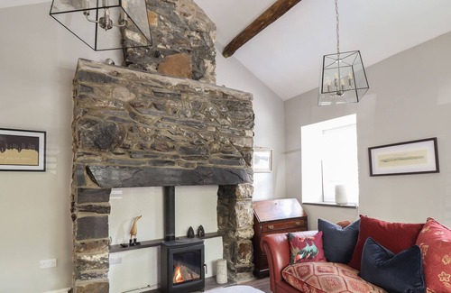 Llanberis Cabaña | 3 BRYNIAU GERDDI, pet friendly, with open fire in Llanberis