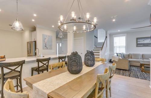 Palmetto Dunes Casa | 3 Decks & Water Views: Breezy Home in Hilton Head