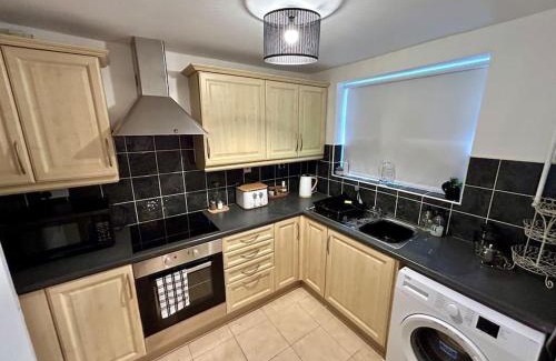 Skelmersdale Apartamento | 3 Double Bedrooms, Lancashire Townhouse, a base to explore