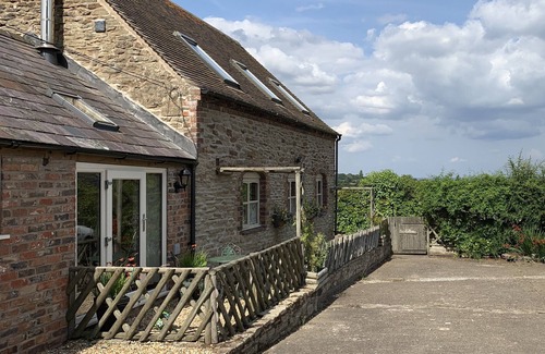 Middleton Scriven Cabaña | Harry, s conversión de granero Casa, 3 en- cama suite y estufa de leña contemporánea, vistas