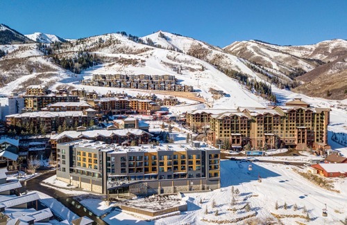 North Park City Casa | 3 Kings Mountain Vista 2 Bedroom Home by RedAwning